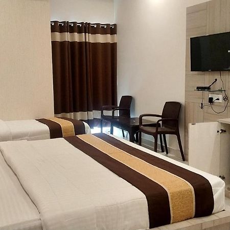 Hotel Namo Palace كوتا المظهر الخارجي الصورة